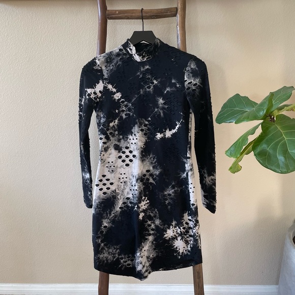 Distressed Long Sleeve Mini Dress - Picture 4 of 5